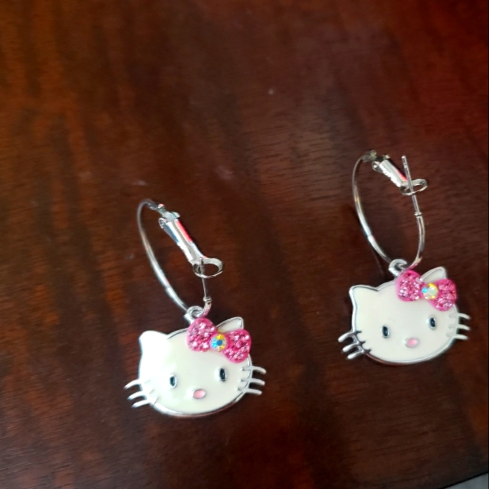 Hello Kitty Earrings